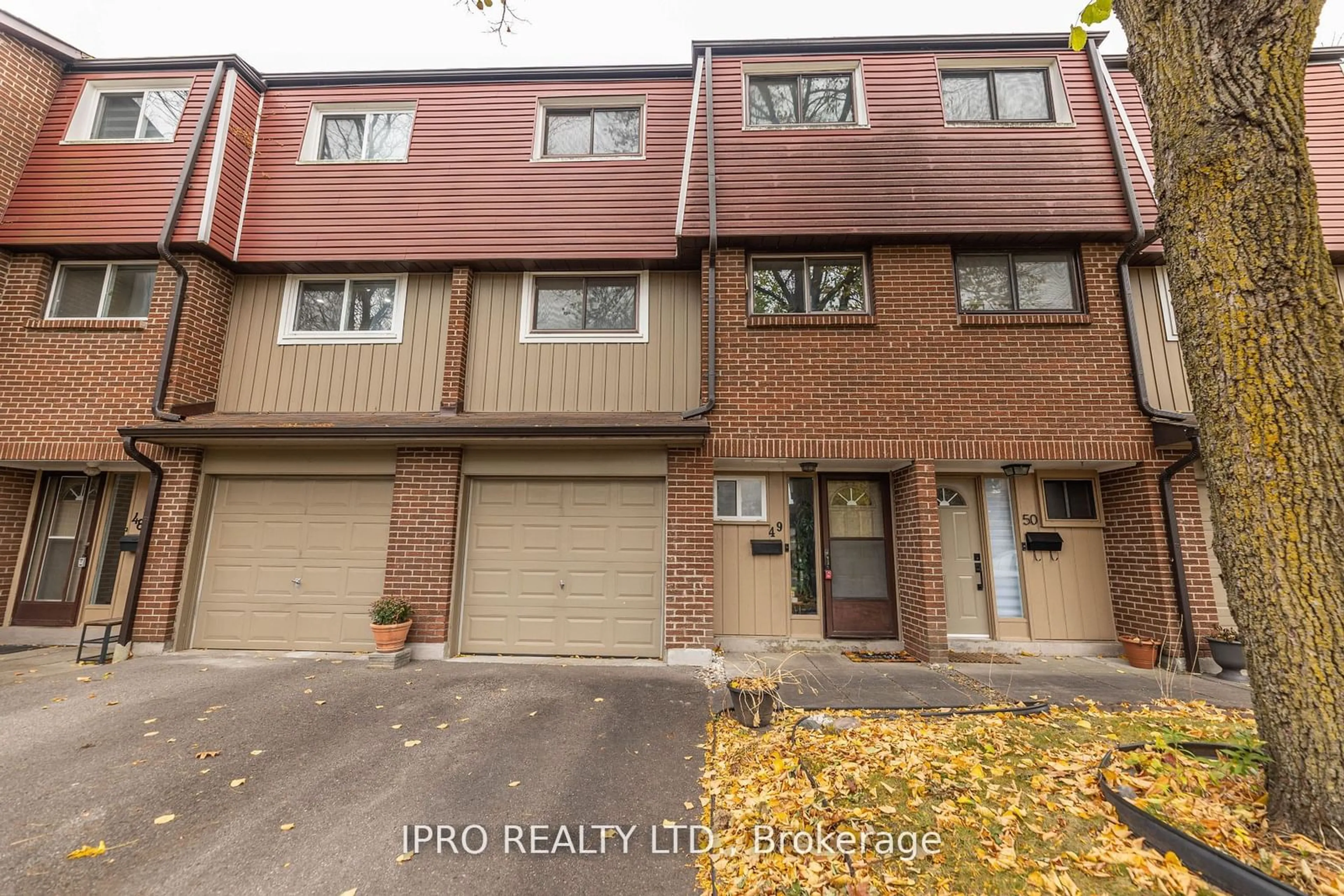 Unknown for 1310 Fieldlight Blvd #49, Pickering Ontario L1V 2Y8