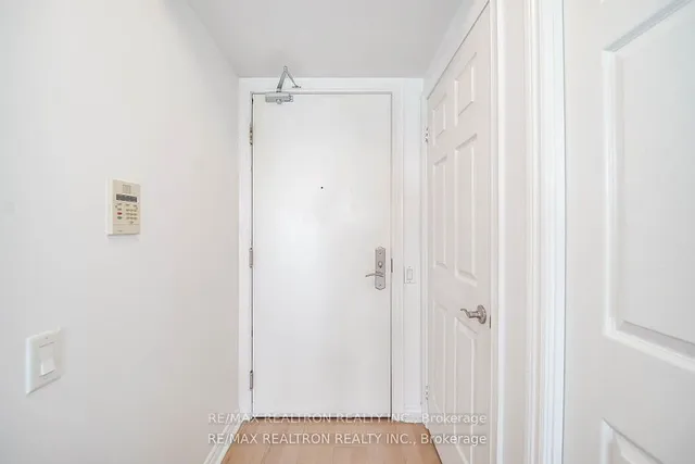 Additional property image - 61 Town Centre Crt Unit 708
