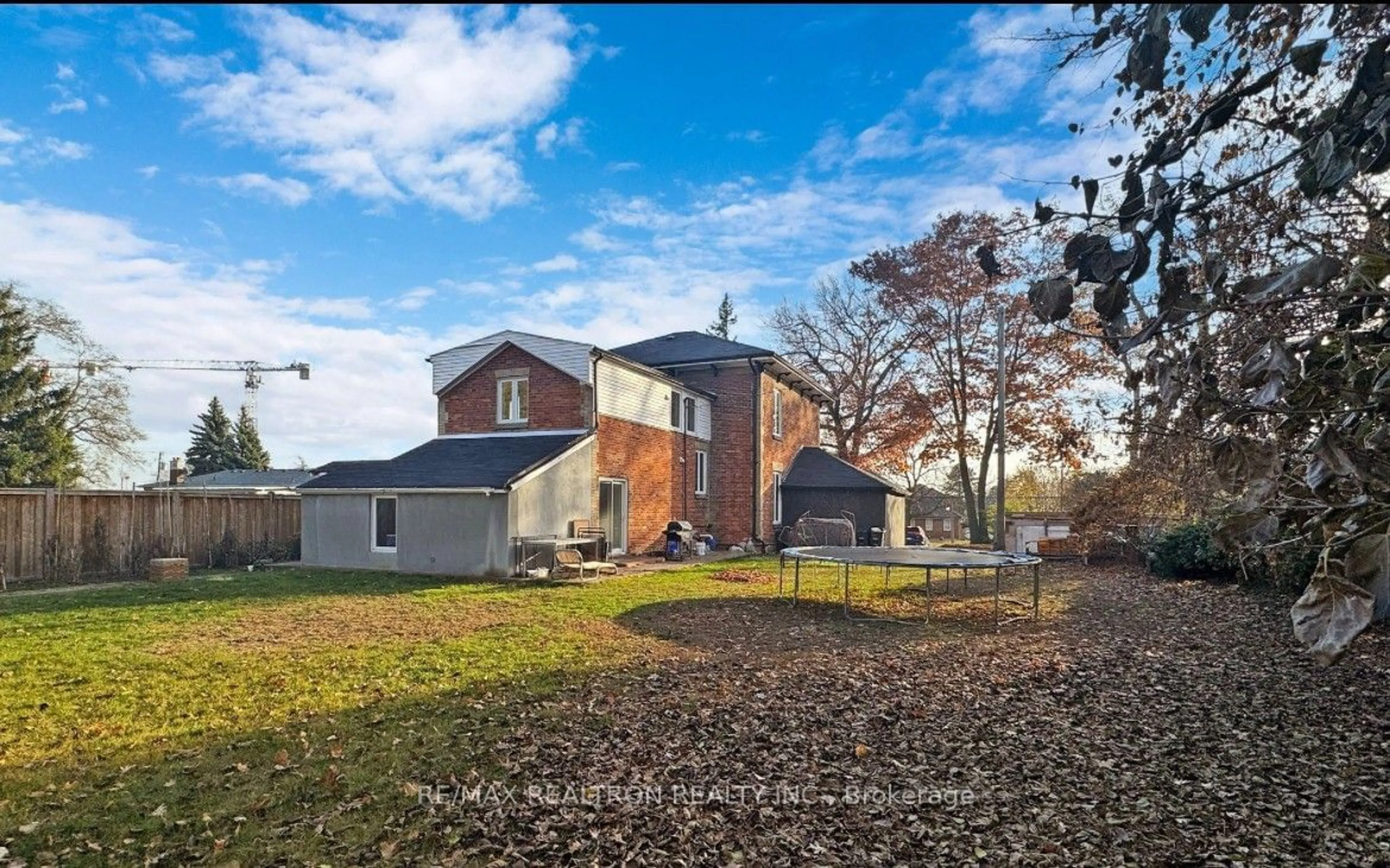 A pic from outside/outdoor area/front of a property/back of a property/a pic from drone, building for 1458 Military Tr, Toronto Ontario M1C 1A9