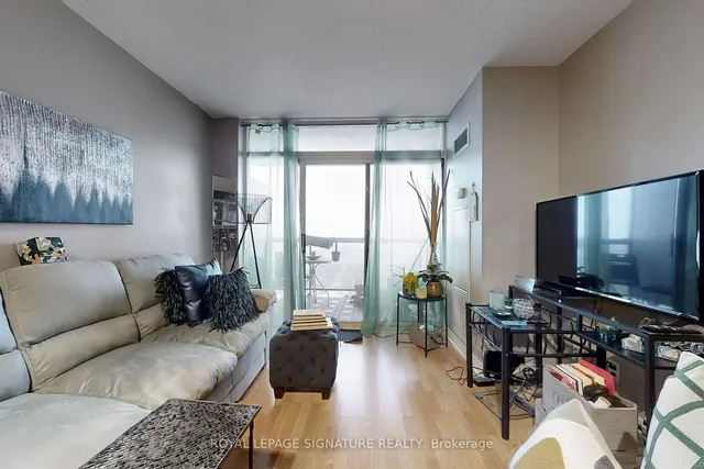 Additional property image - 18 Mondeo Dr Unit 1531