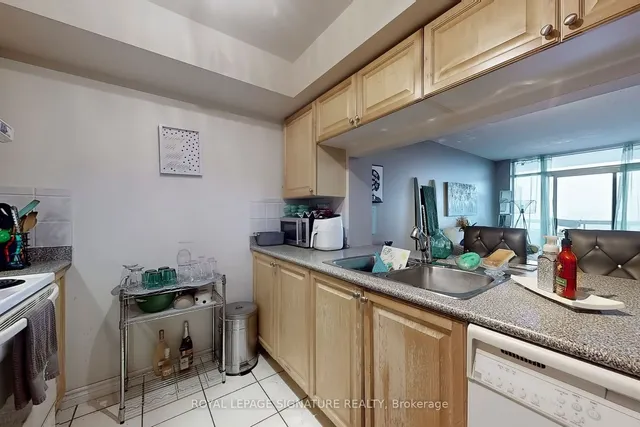 Additional property image - 18 Mondeo Dr Unit 1531