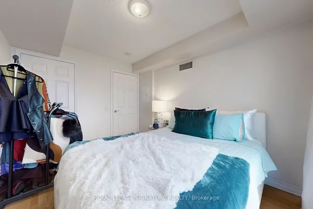 Additional property image - 18 Mondeo Dr Unit 1531