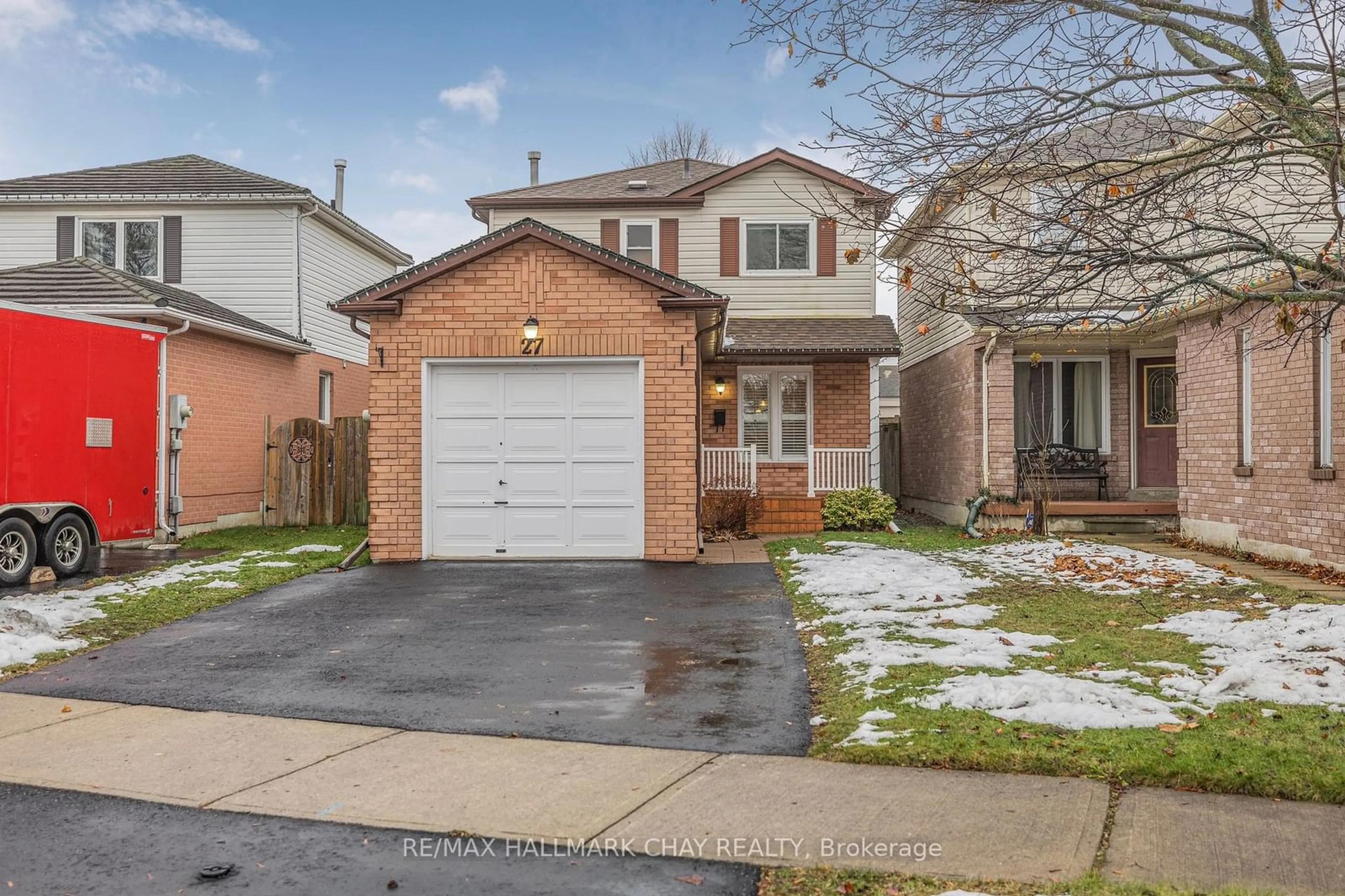 Home with brick exterior material, street for 27 Flaxman Ave, Clarington Ontario L1C 4S5