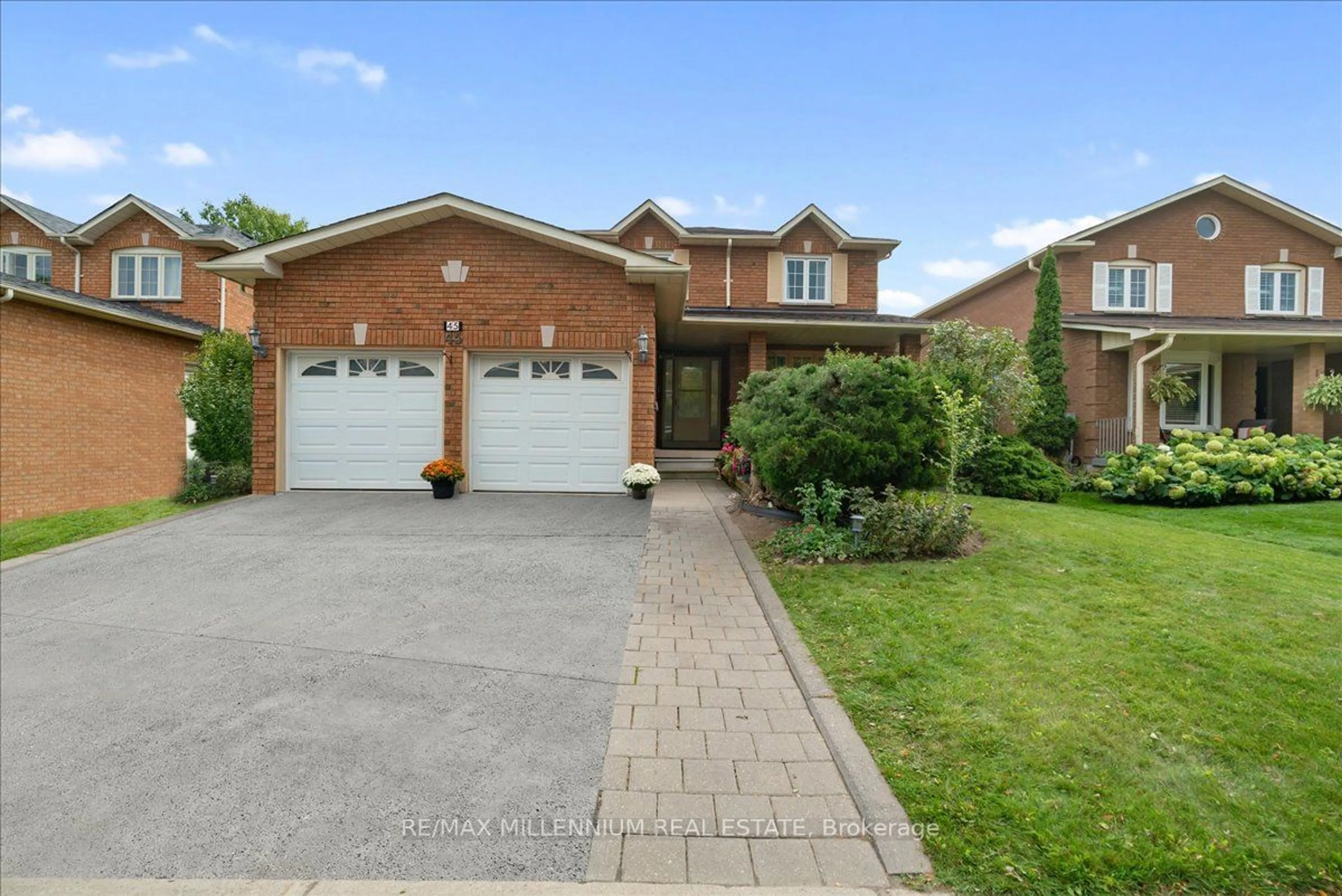 Home with brick exterior material, street for 45 Lofthouse Dr, Whitby Ontario L1R 1W5