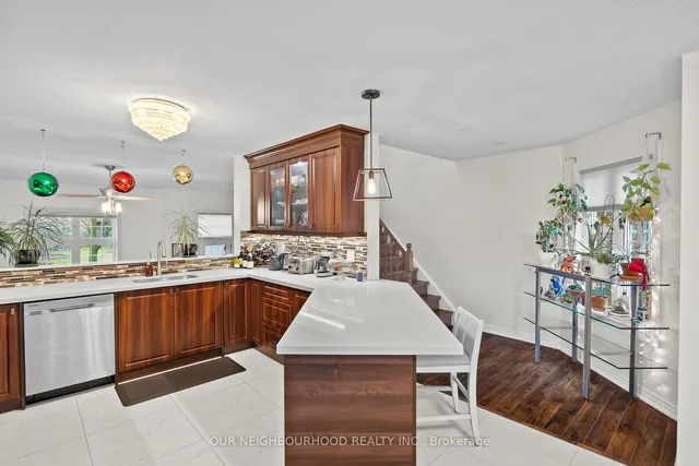 Additional property image - 33 Guildpark Ptwy