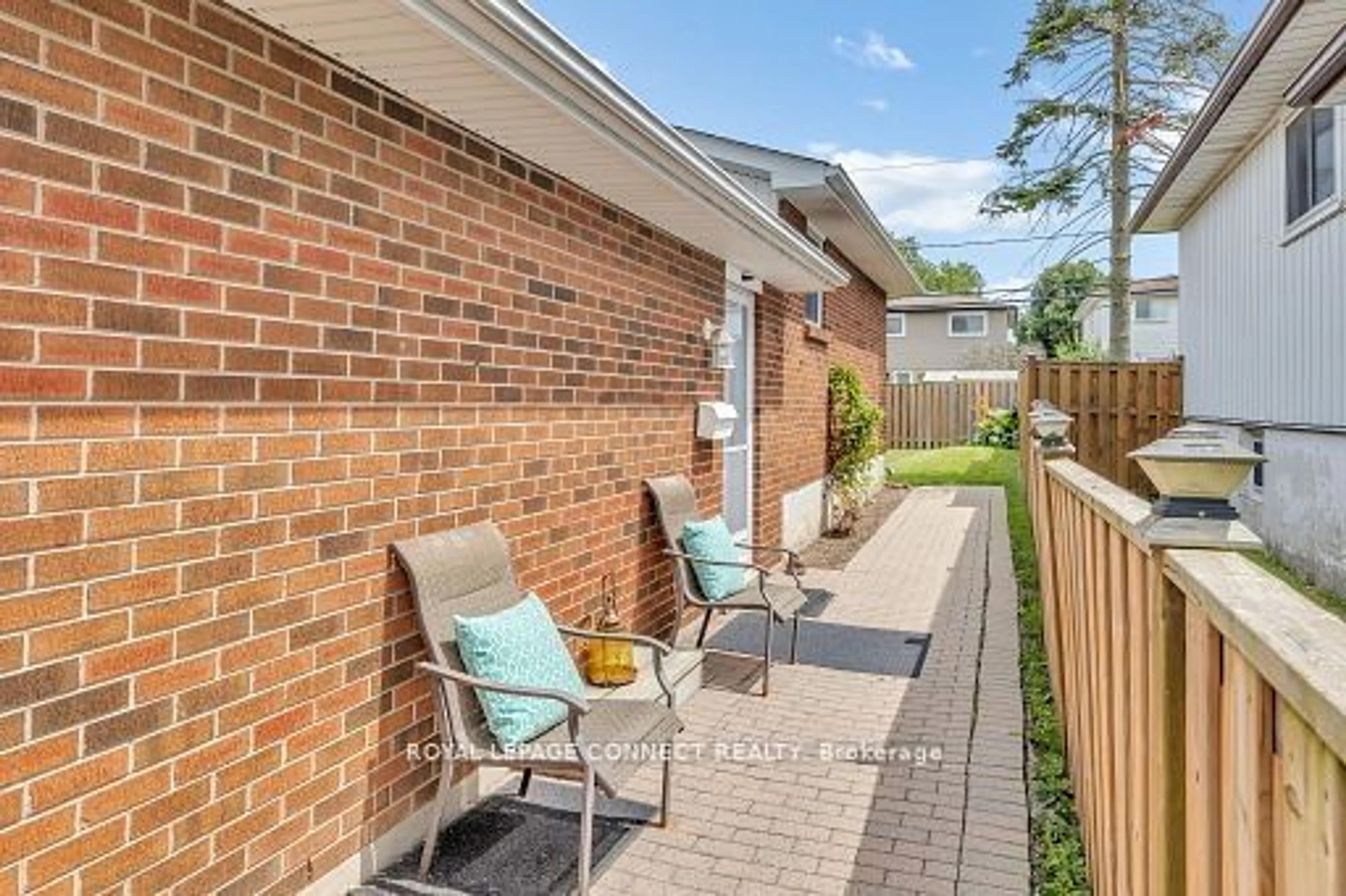 Patio, street for 49 Dreyer Dr, Ajax Ontario L1S 1J3