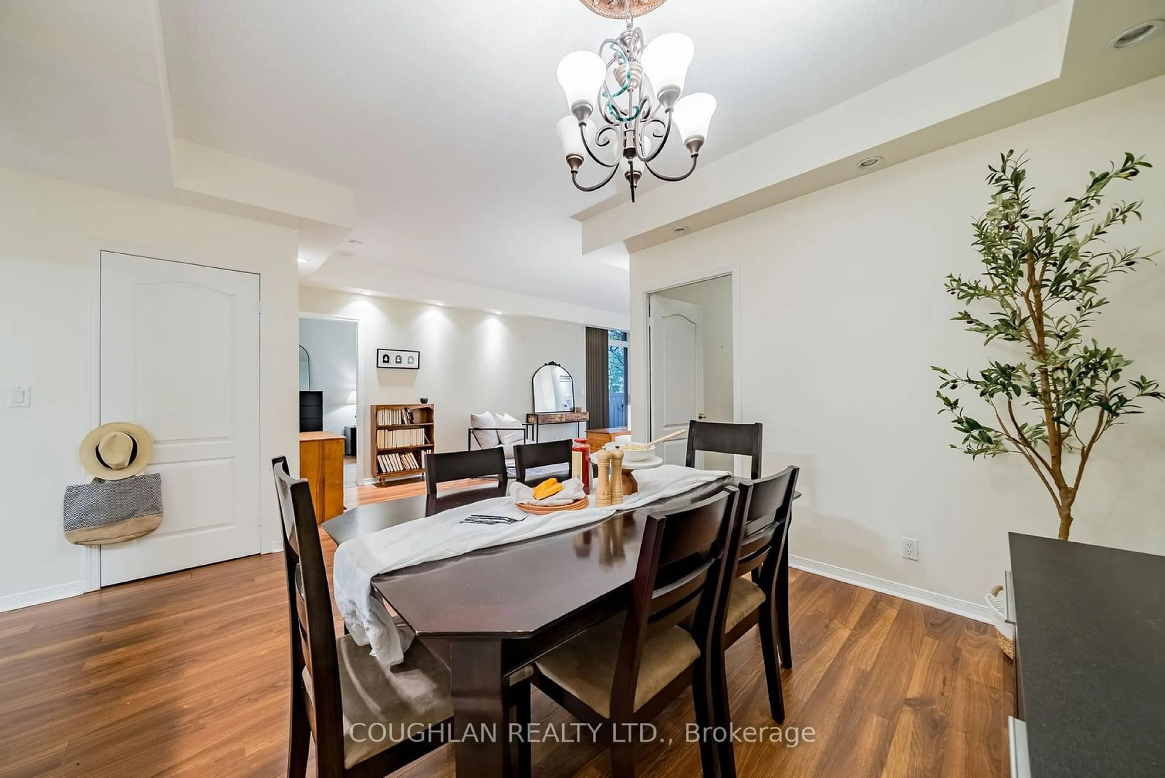 Dining room, wood/laminate floor for 1000 The Esplanade #108, Pickering Ontario L1V 6V4