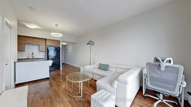 Additional property image - 125 Village Green Sq Unit 2212