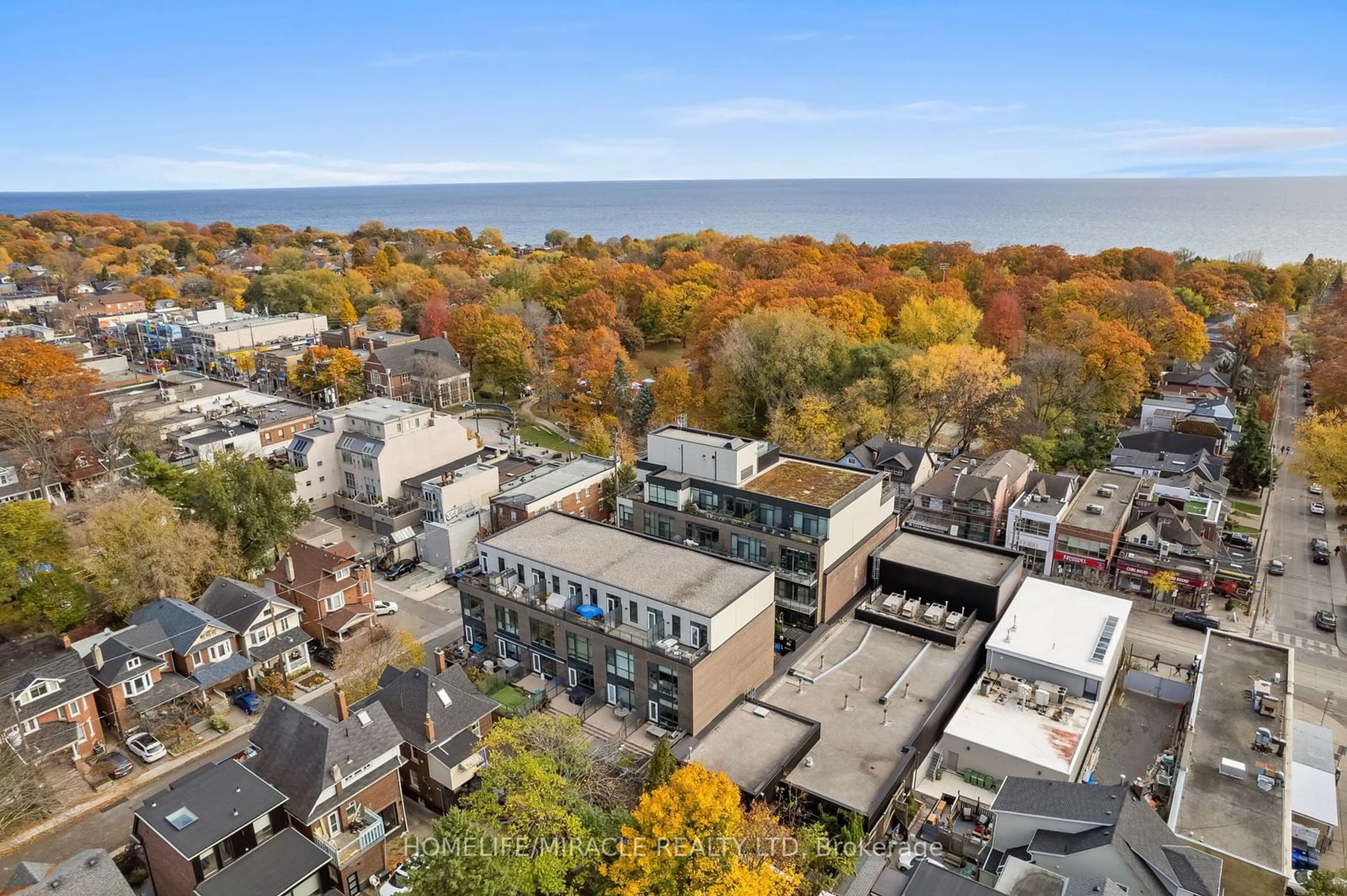 A pic from outside/outdoor area/front of a property/back of a property/a pic from drone, city buildings view from balcony for 2 Bellefair Ave #306, Toronto Ontario M4L 3T8