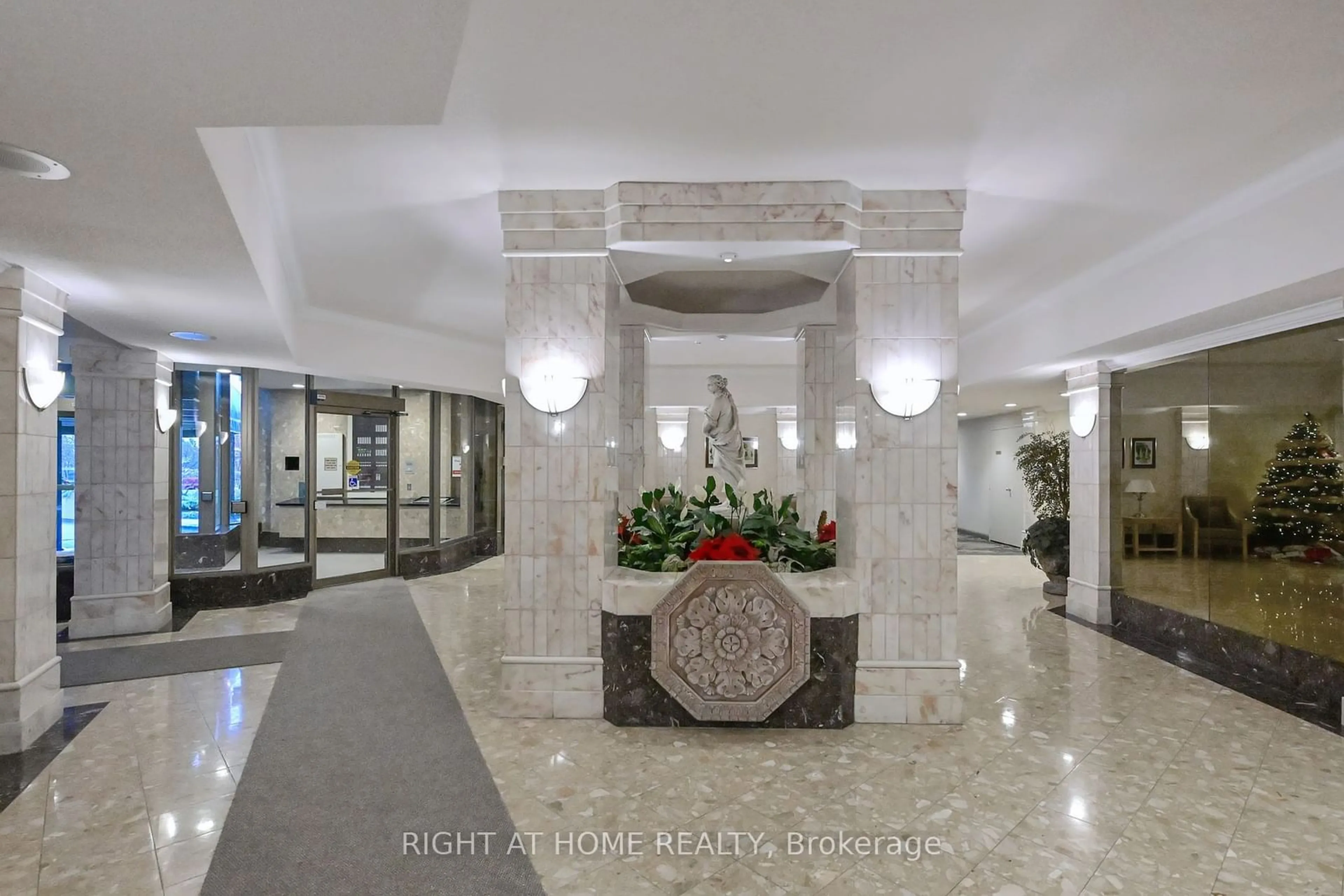 Lobby for 10 Guildwood Pkwy #1131, Toronto Ontario M1E 5B5