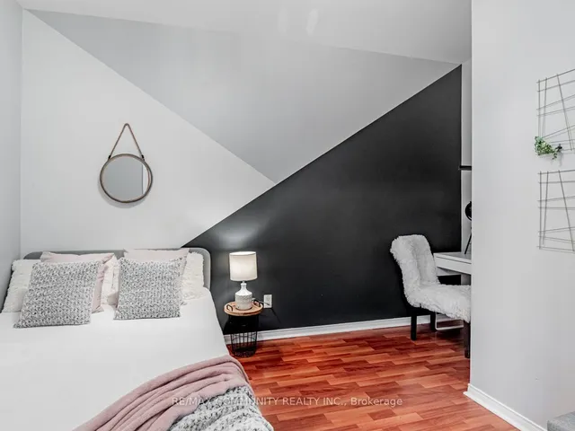 Additional property image - 8 Rosebank Dr Unit A