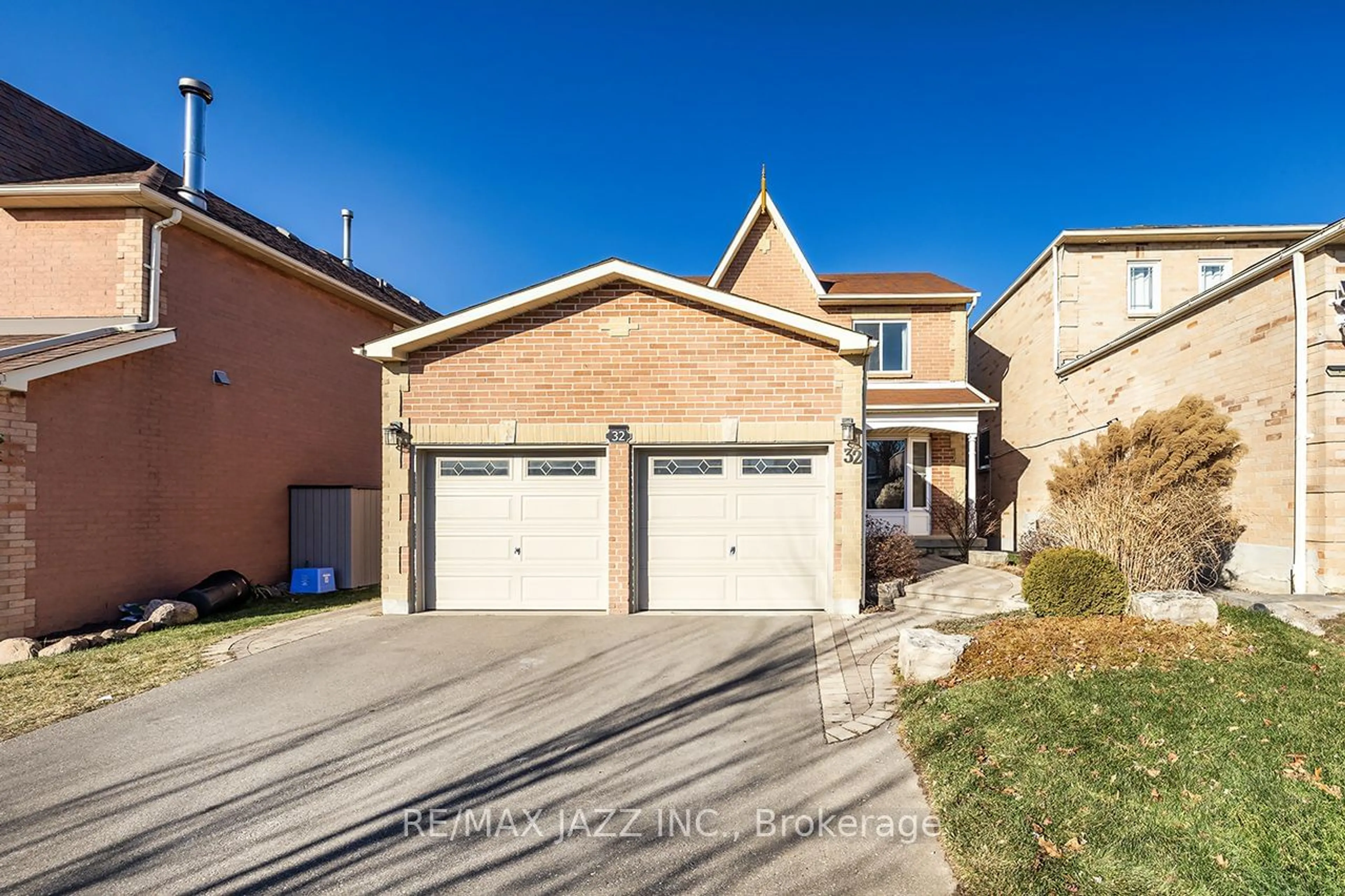 Home with brick exterior material, street for 32 Parkins Dr, Ajax Ontario L1T 3L2