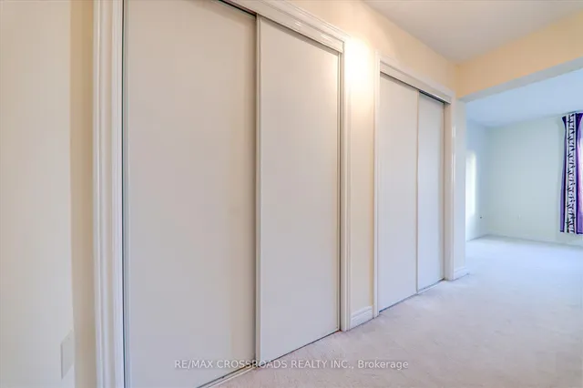 Additional property image - 19 Kawneer Terr