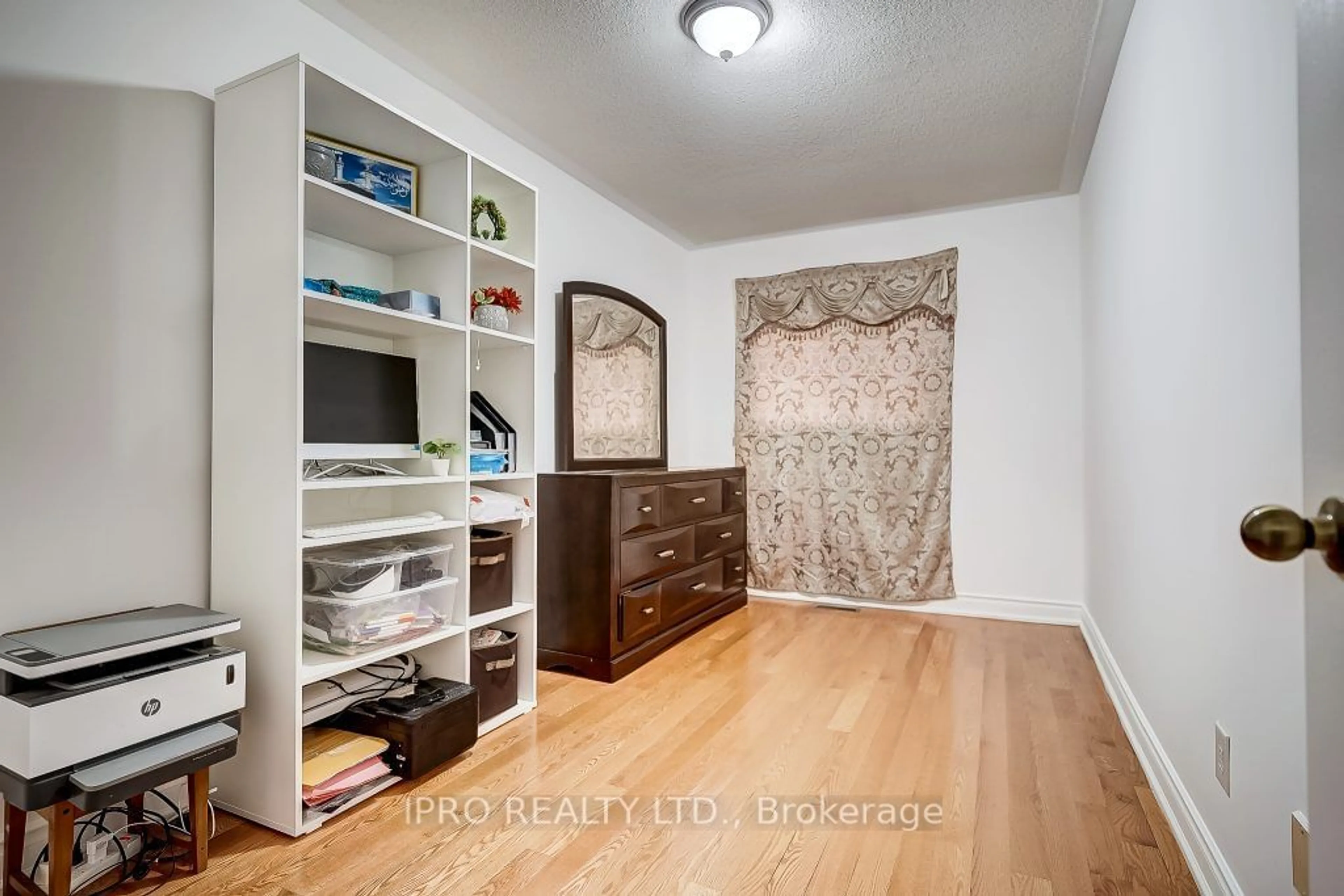 A pic of a room for 16 Misty Hills Tr, Toronto Ontario M1X 1S4