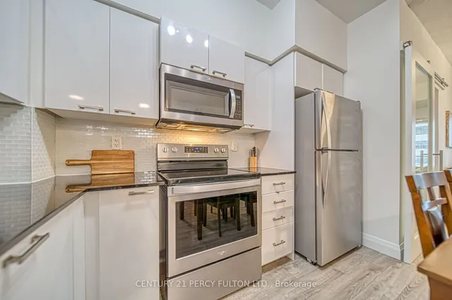 Additional property image - 2150 Lawrence Ave Unit 205