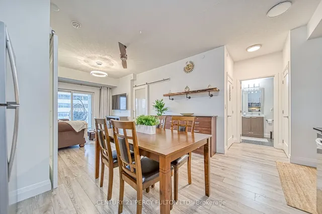Additional property image - 2150 Lawrence Ave Unit 205
