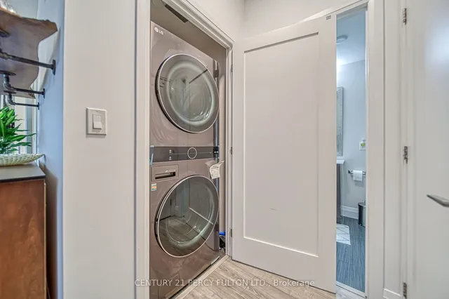 Additional property image - 2150 Lawrence Ave Unit 205