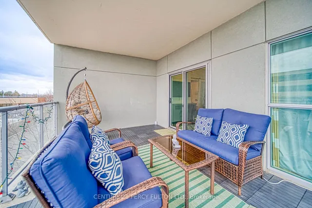 Additional property image - 2150 Lawrence Ave Unit 205