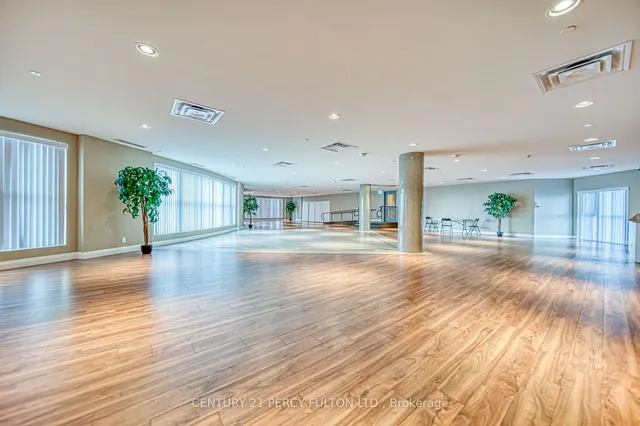Additional property image - 2150 Lawrence Ave Unit 205