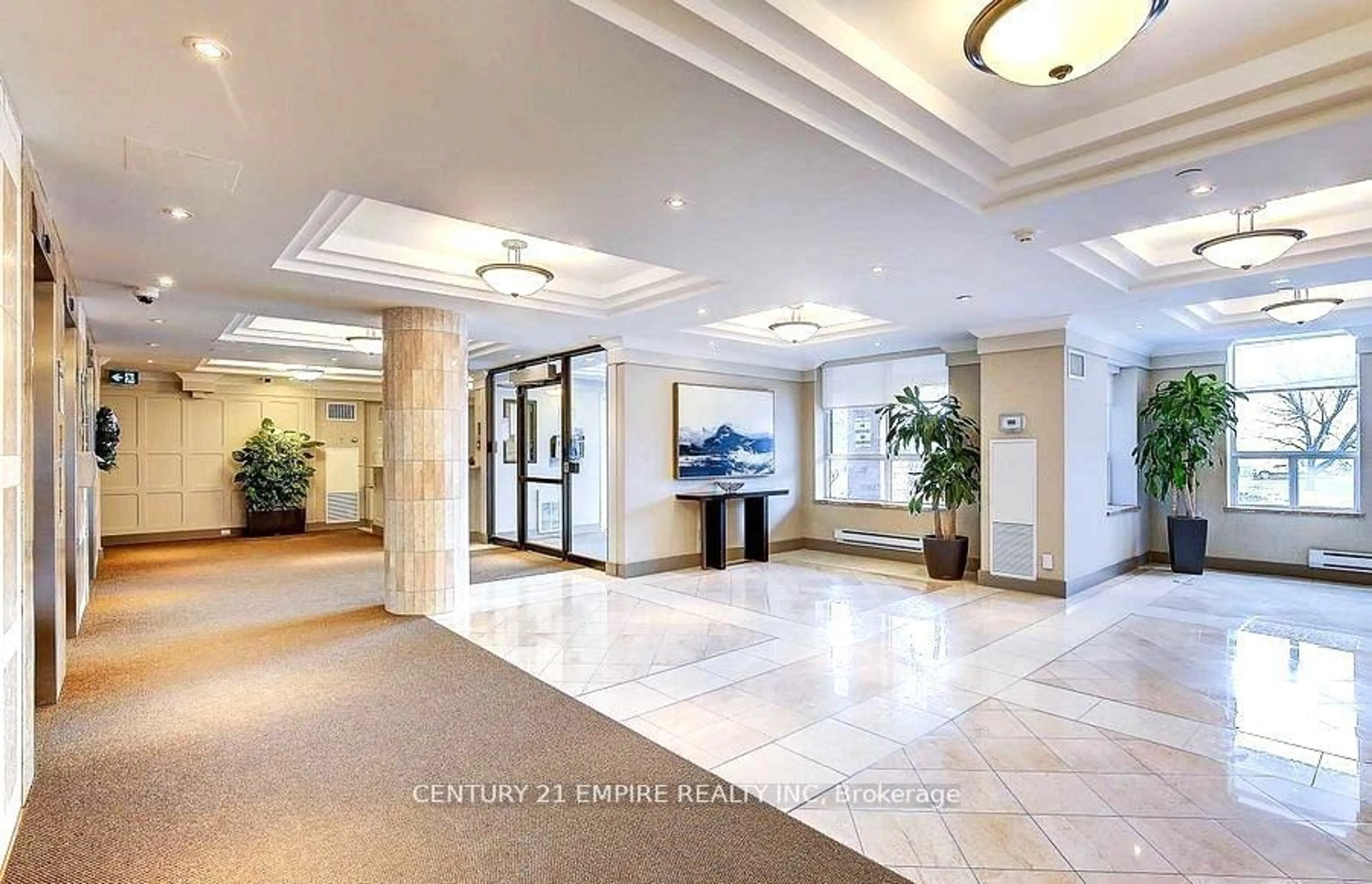 Lobby for 330 Mccowan Rd #1312, Toronto Ontario M1J 3N3