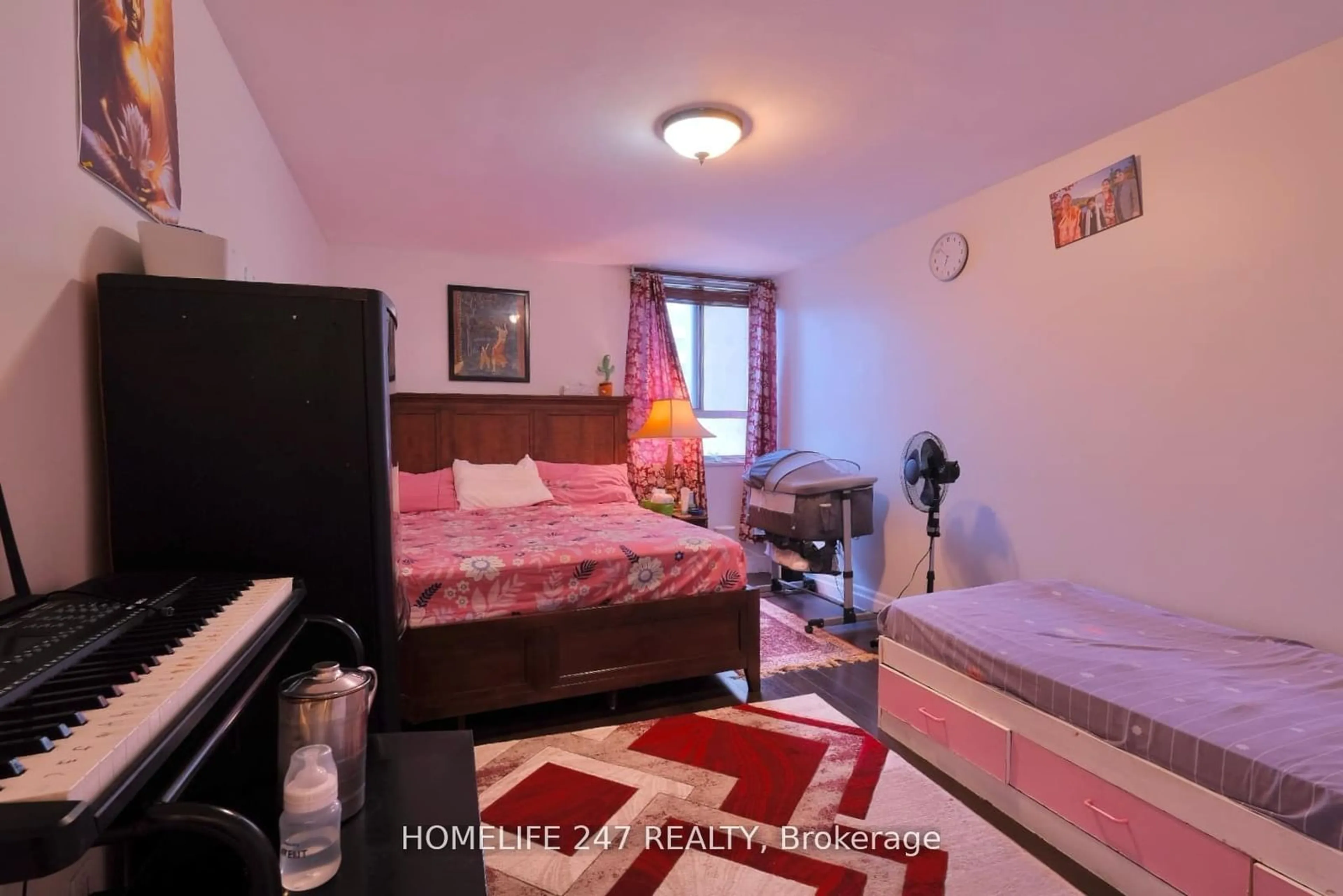 Bedroom with bed, unknown for 1 Massey Sq #2603, Toronto Ontario M4C 5L4