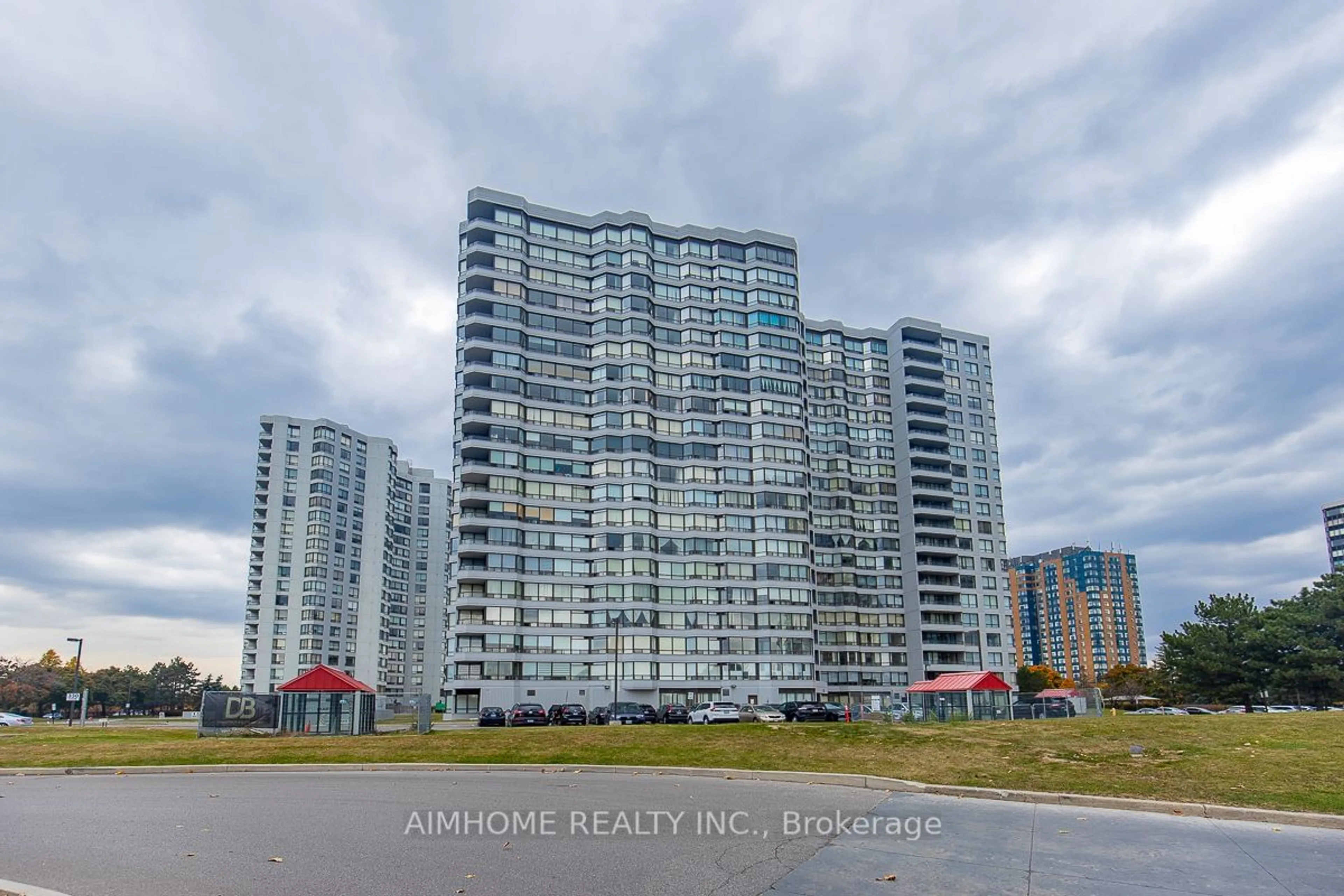 A pic from outside/outdoor area/front of a property/back of a property/a pic from drone, city buildings view from balcony for 330 Alton Towers Circ #1613, Toronto Ontario M1V 5H3