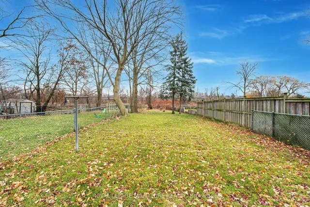 Additional property image - 23 Gardentree St
