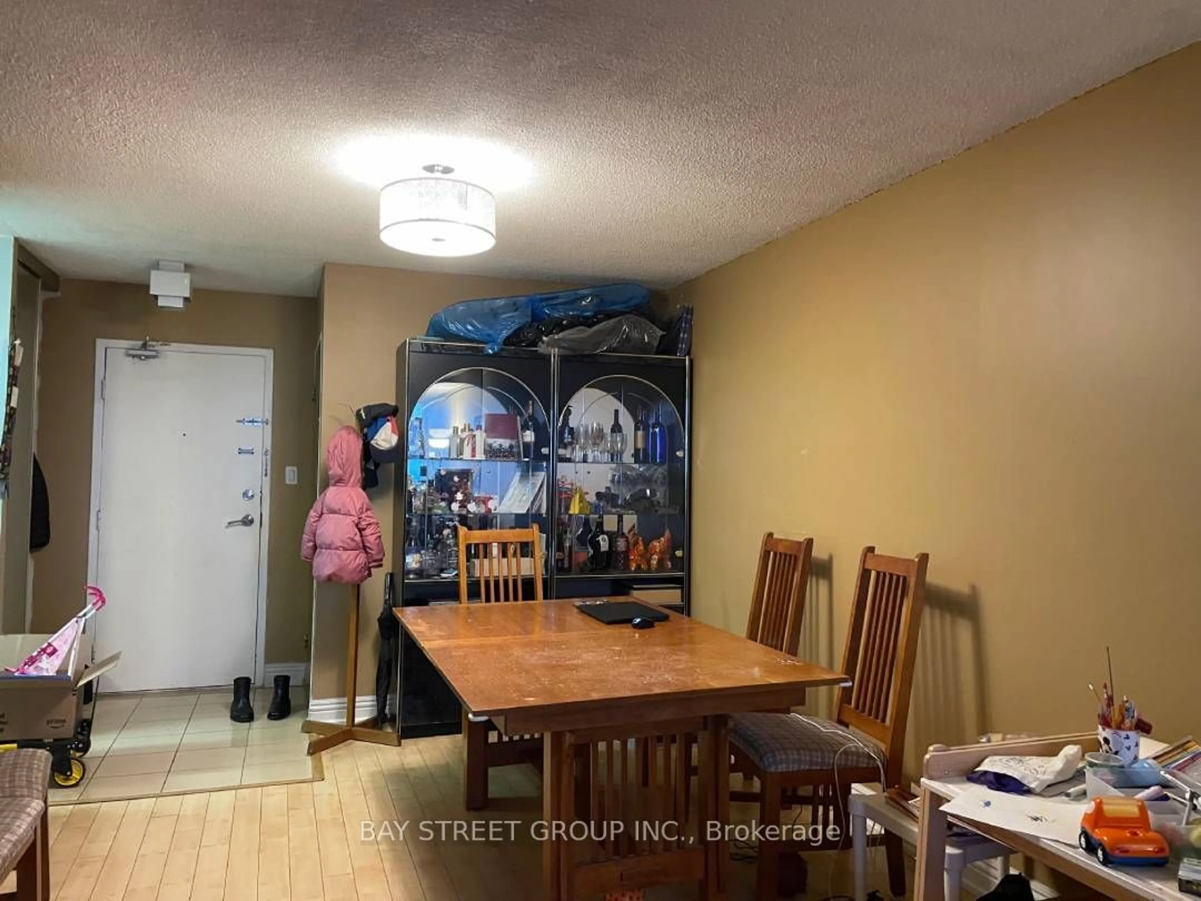 Dining room, unknown for 2050 Bridletowne Circ #Ph10, Toronto Ontario M1W 2V5