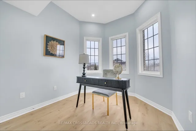 Additional property image - 76 Seasons Dr