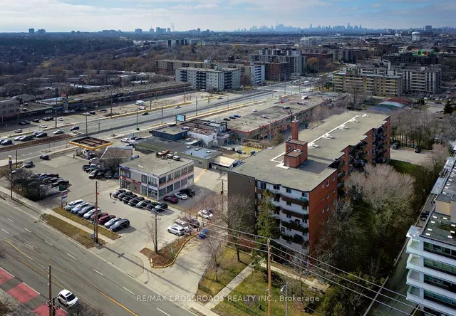 Additional property image - 800 Kennedy Road Rd Unit 306
