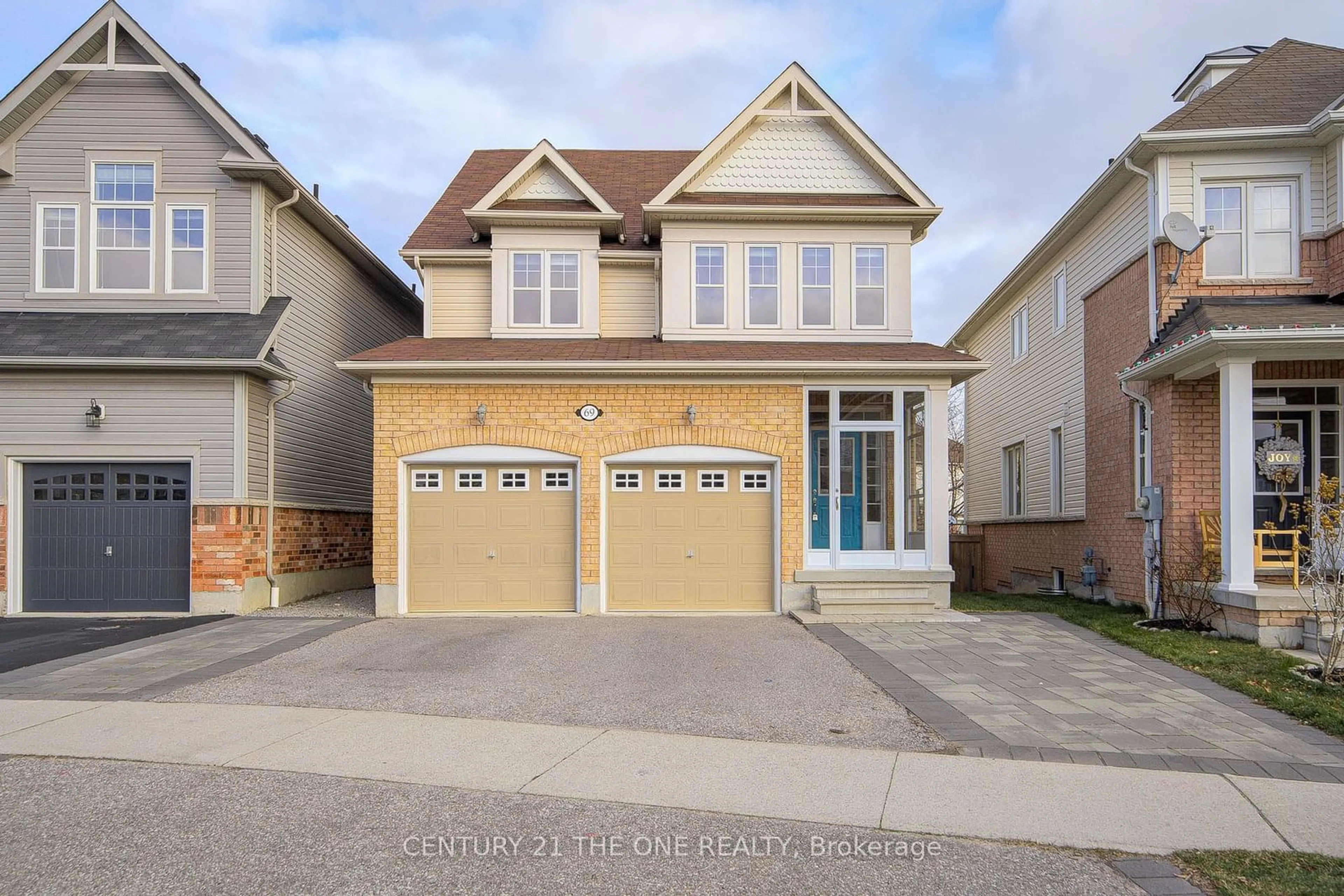 Home with vinyl exterior material, street for 69 James Govan Dr, Whitby Ontario L1N 0J7