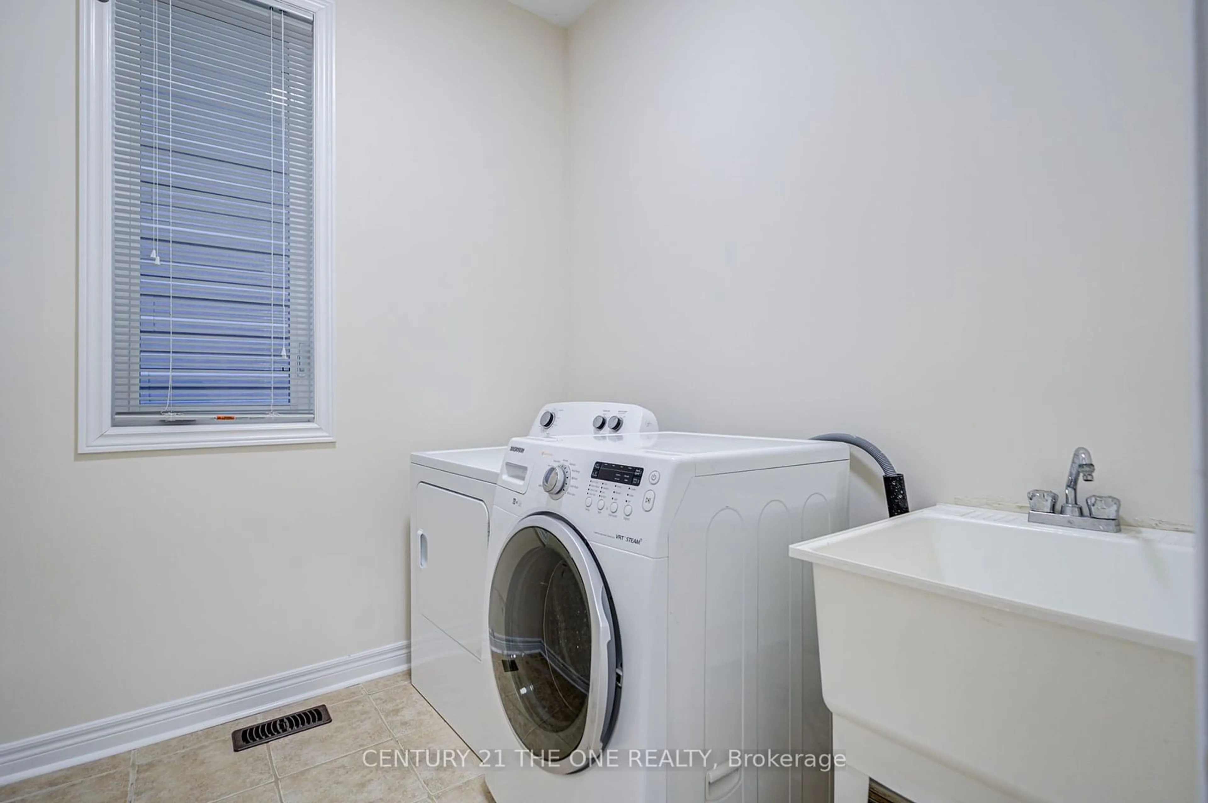 Laundry room for 69 James Govan Dr, Whitby Ontario L1N 0J7