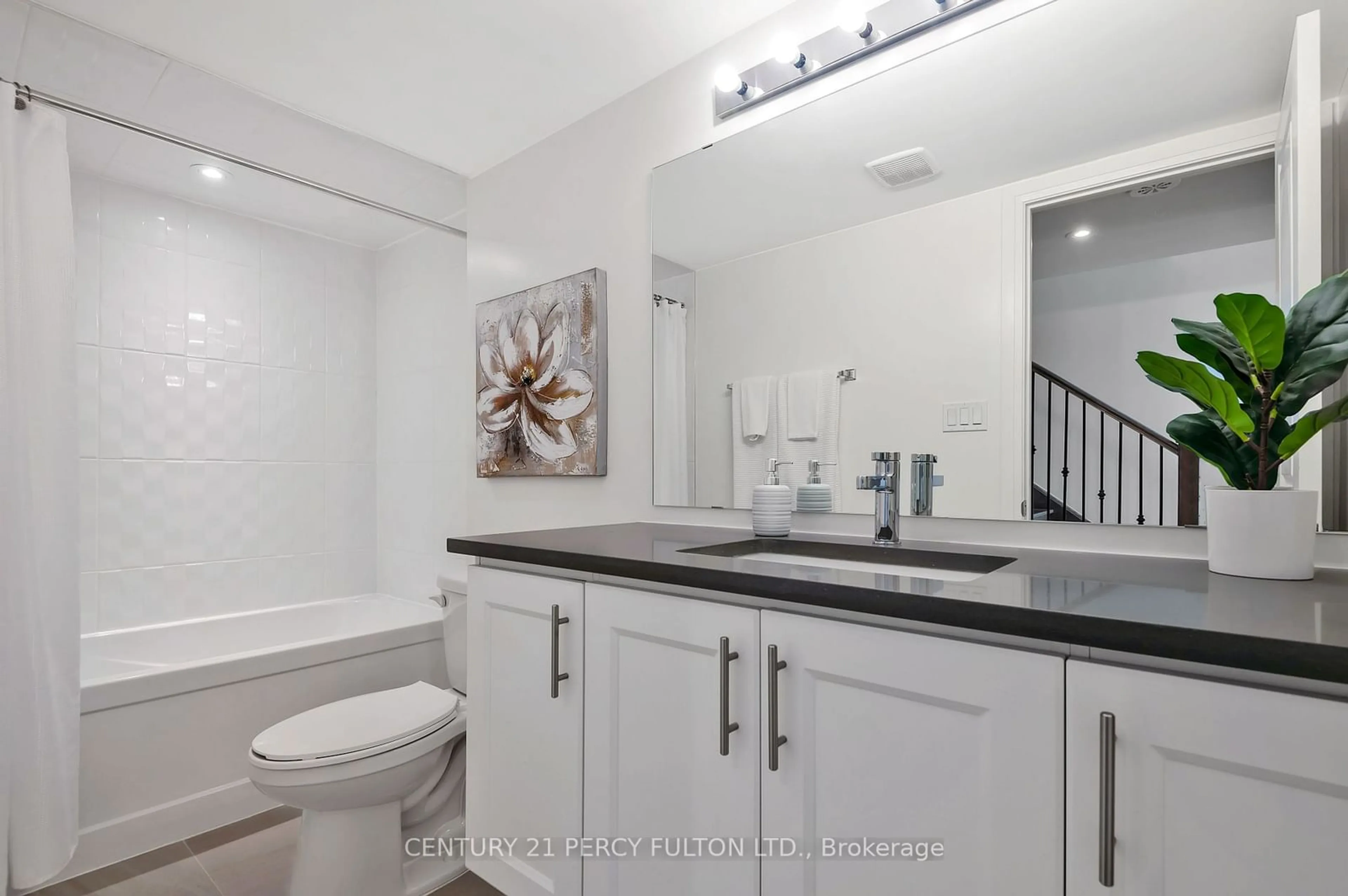 Standard bathroom, ceramic/tile floor for 613 Port Darlington Rd, Clarington Ontario L1C 3K5