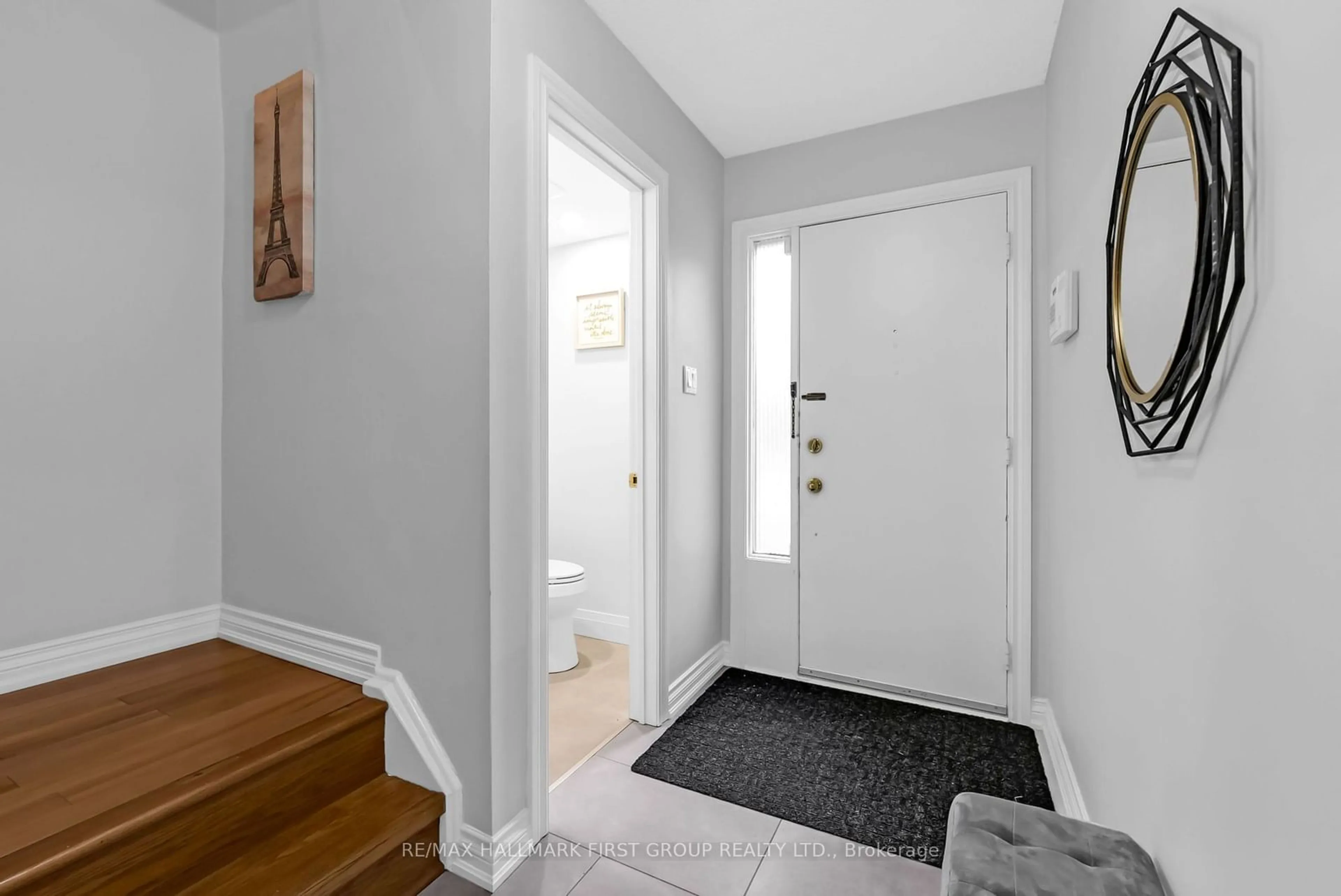 Indoor entryway for 54-175 Trudelle St, Toronto Ontario M1J 3K5