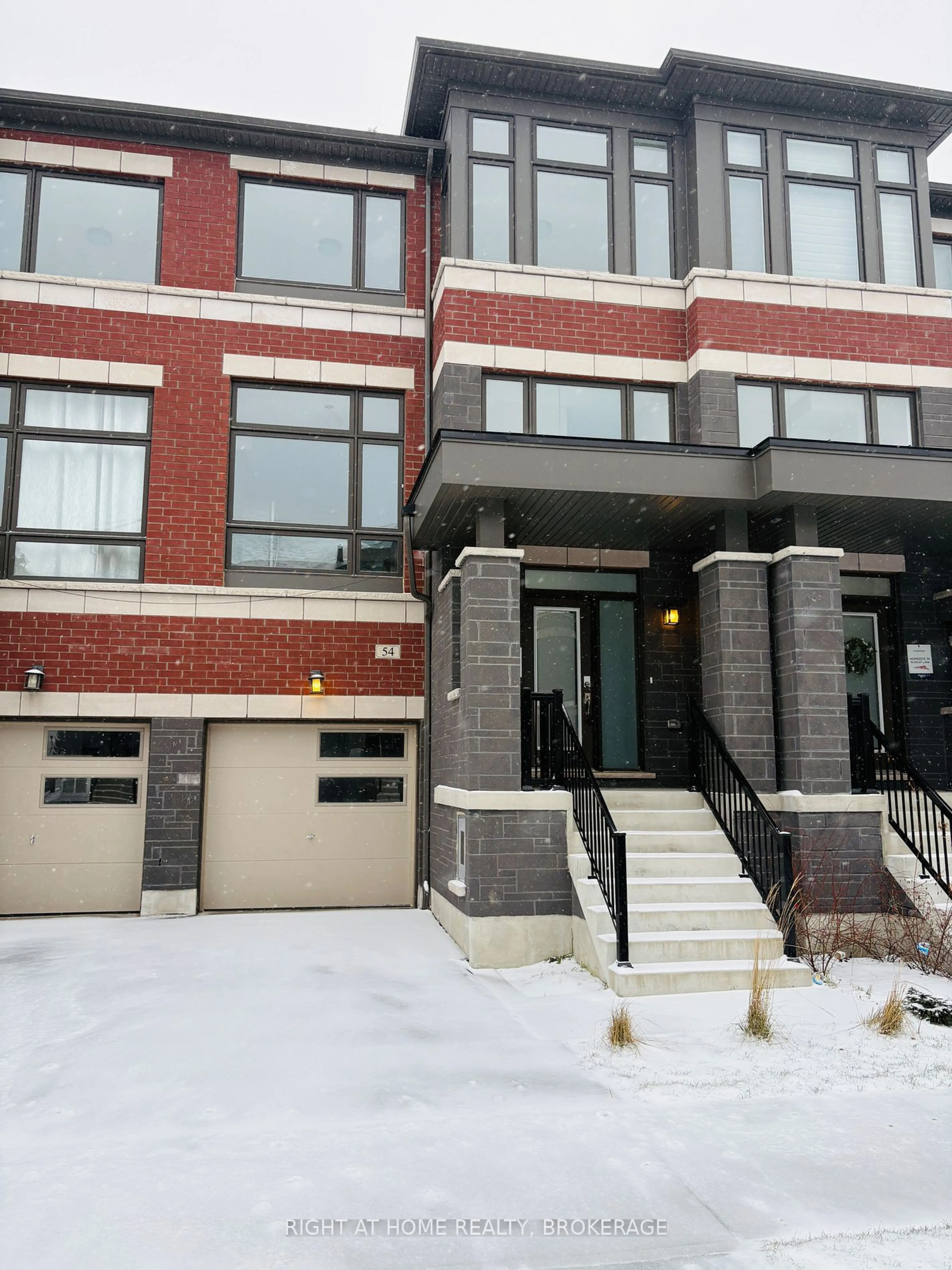 Indoor foyer for 54 Douet Lane, Ajax Ontario L1Z 0V4