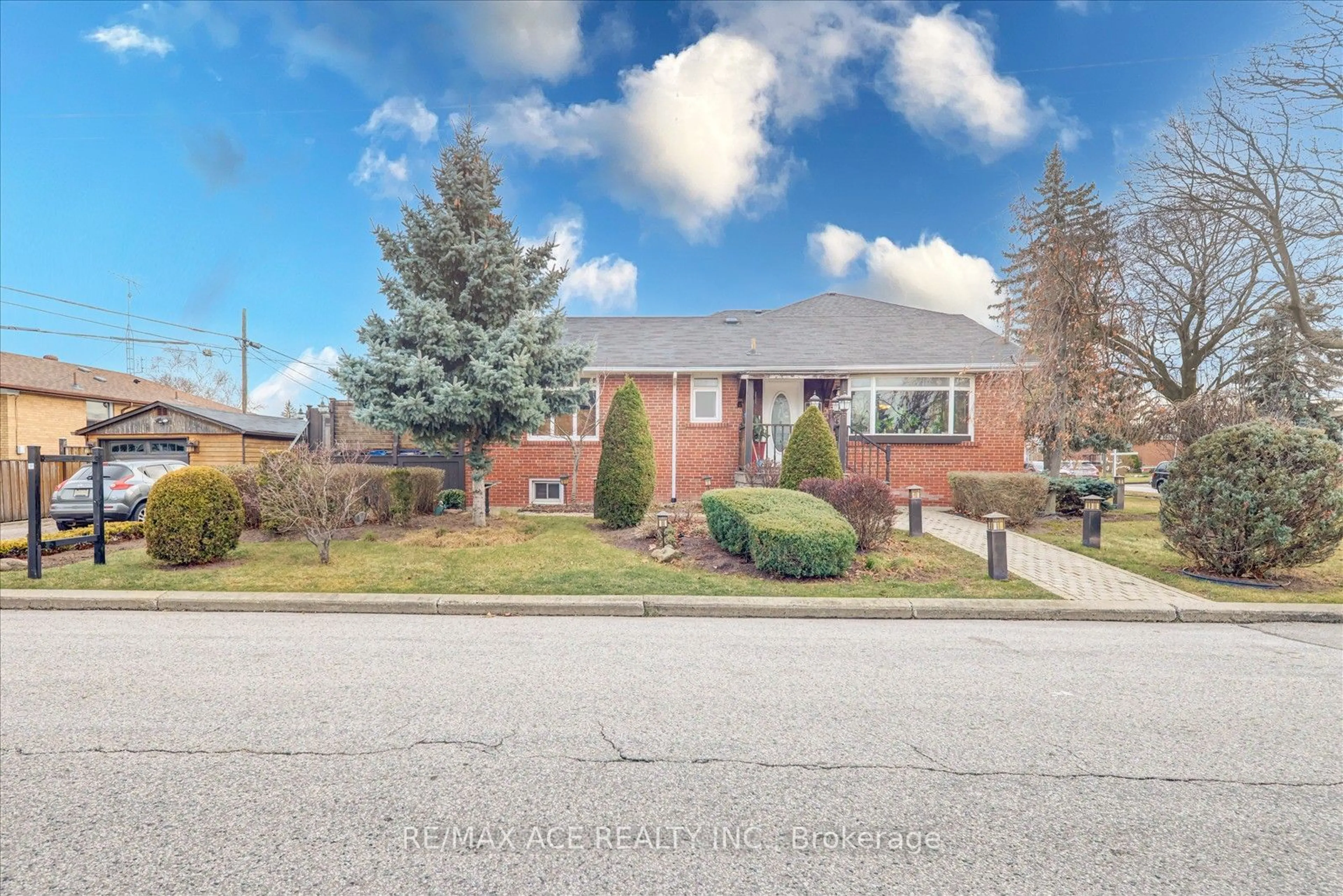 Home with brick exterior material, street for 31 Crosland Dr, Toronto Ontario M1R 4M6