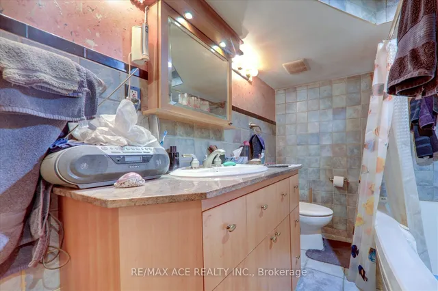 Additional property image - 31 Crosland Dr