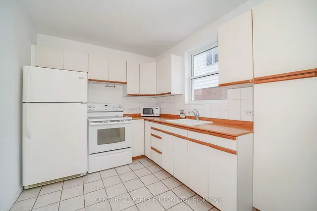Additional property image - 75 Miramar Cres