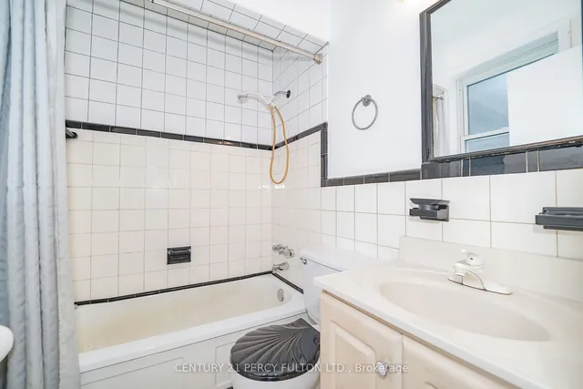 Additional property image - 75 Miramar Cres