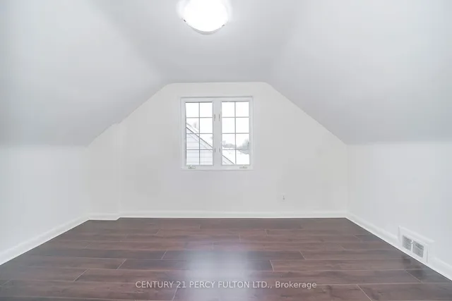 Additional property image - 75 Miramar Cres