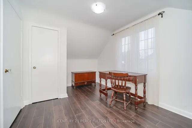 Additional property image - 75 Miramar Cres