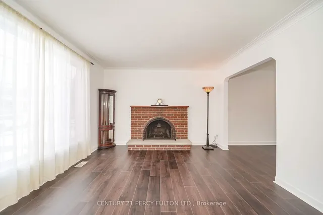 Additional property image - 75 Miramar Cres