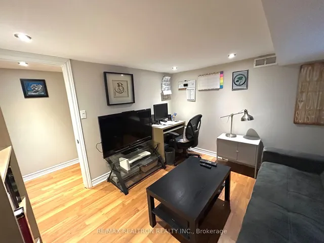 Additional property image - 212 Audrey Ave