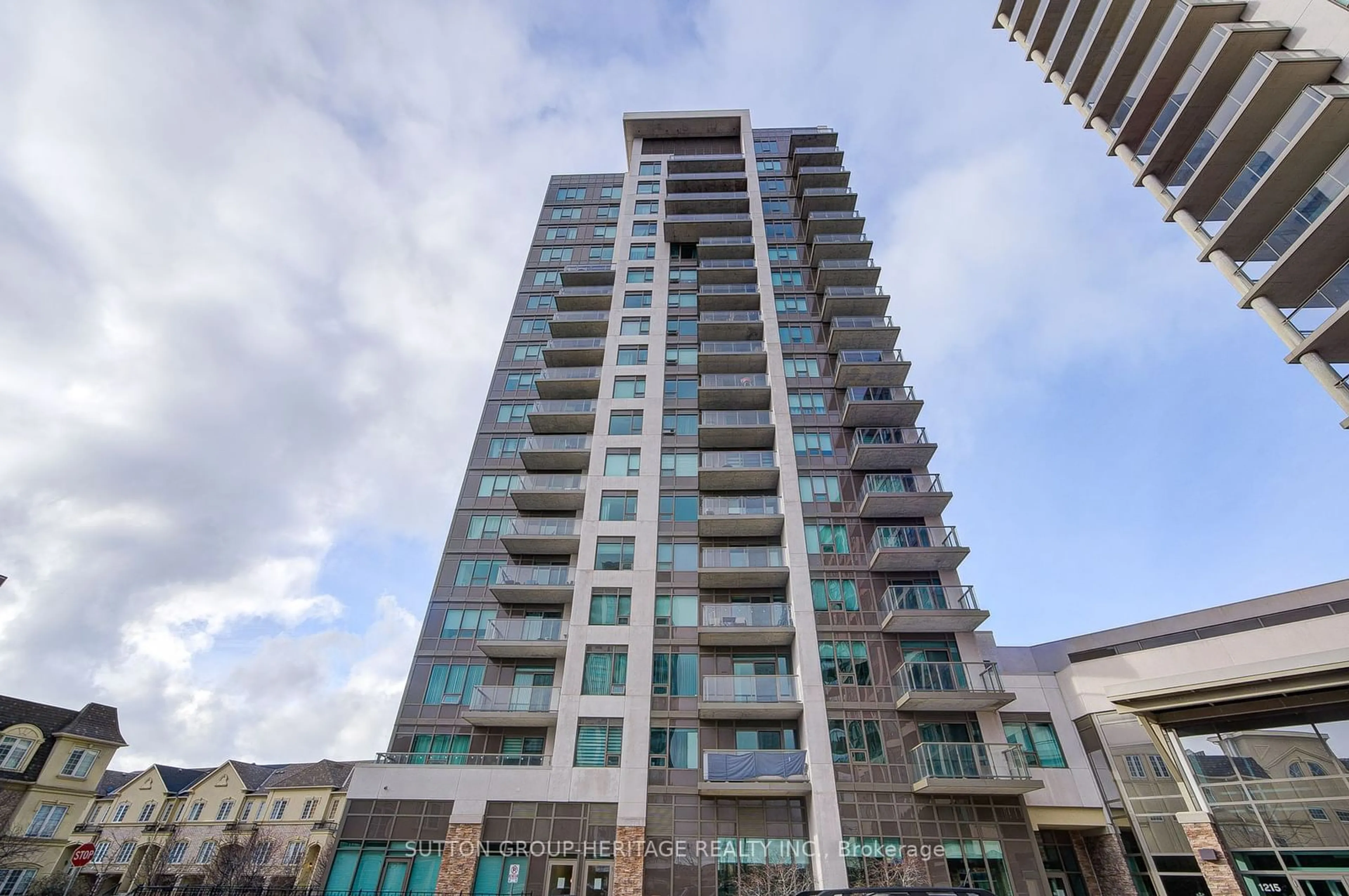 Unknown for 1215 Bayly St #606, Pickering Ontario L1W 1L7