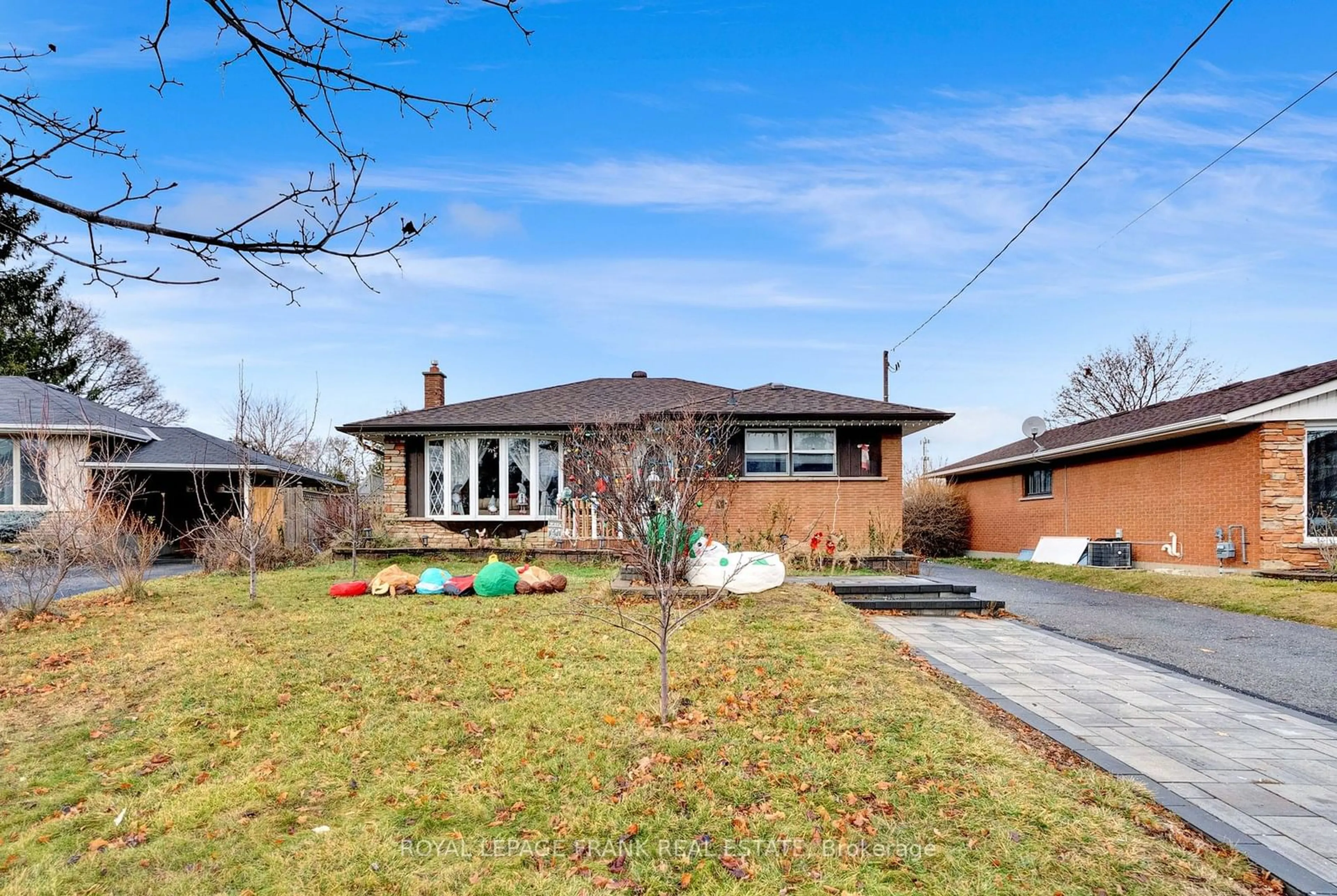 Home with brick exterior material, street for 1164 Lisgar Ave, Oshawa Ontario L1H 1T6