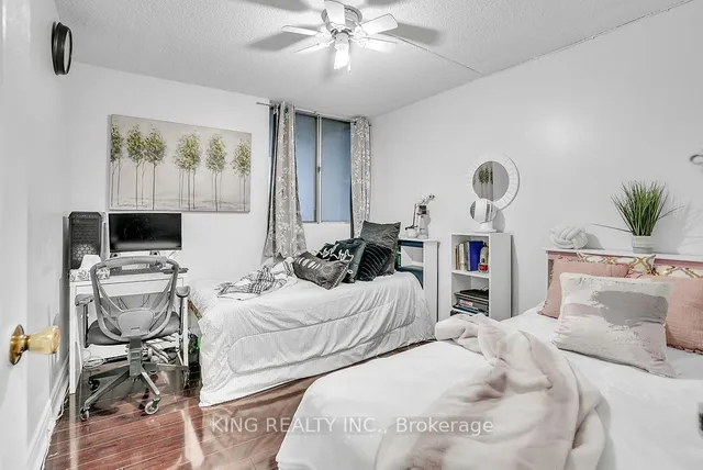 Additional property image - 3380 Eglinton Ave Unit 1412