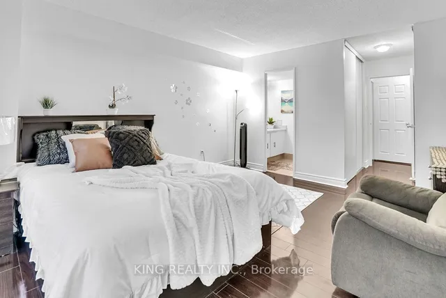 Additional property image - 3380 Eglinton Ave Unit 1412