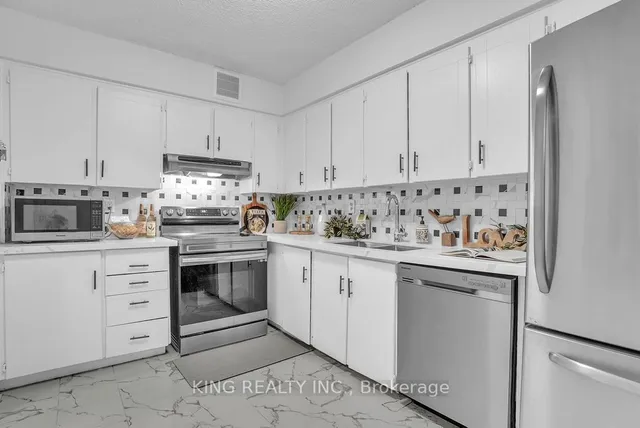 Additional property image - 3380 Eglinton Ave Unit 1412