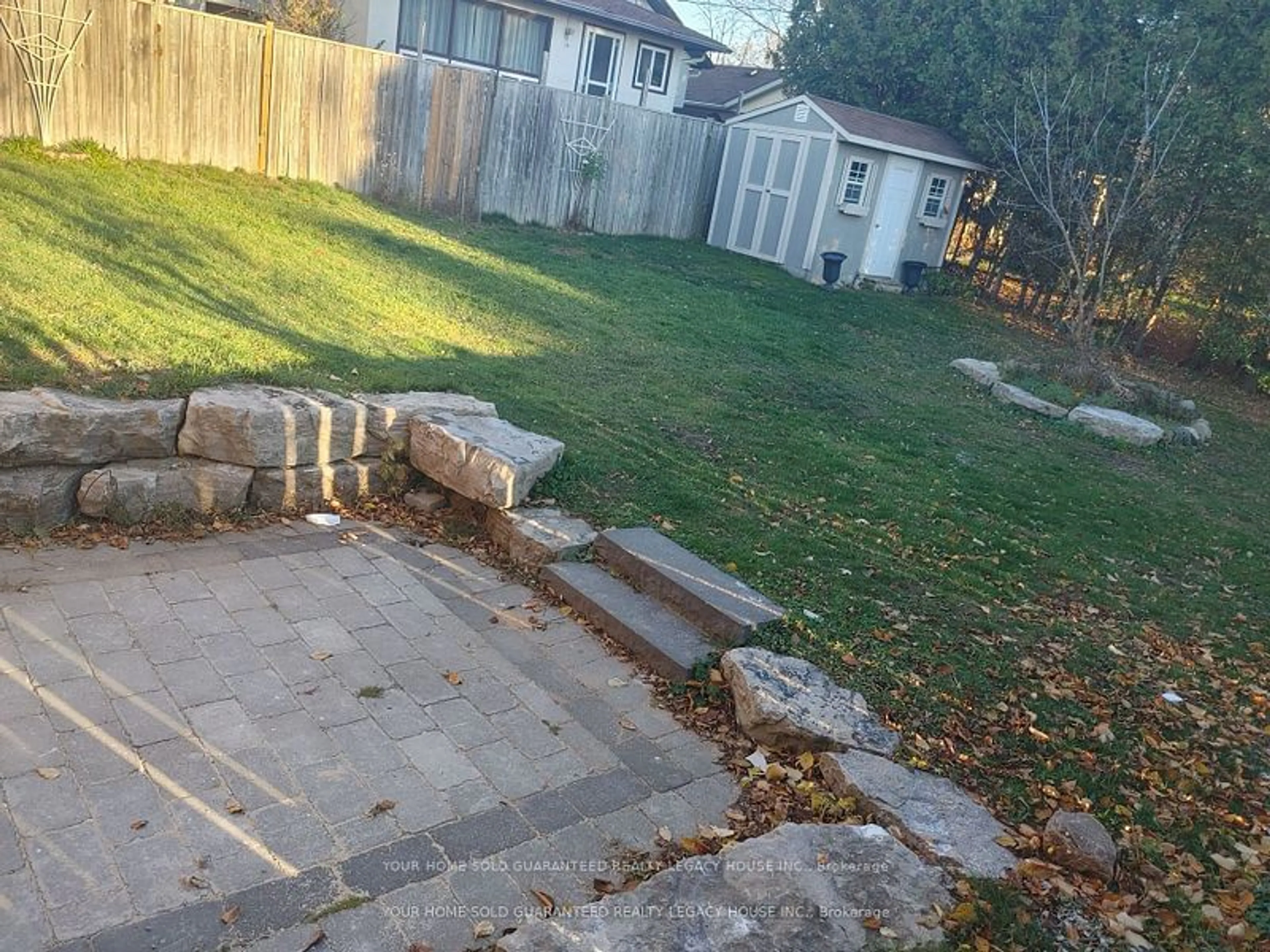 Patio, street for 1455 Nash Rd, Clarington Ontario L1E 1S9