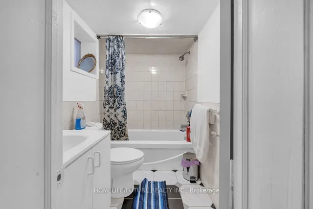 Additional property image - 52 Lamont Ave